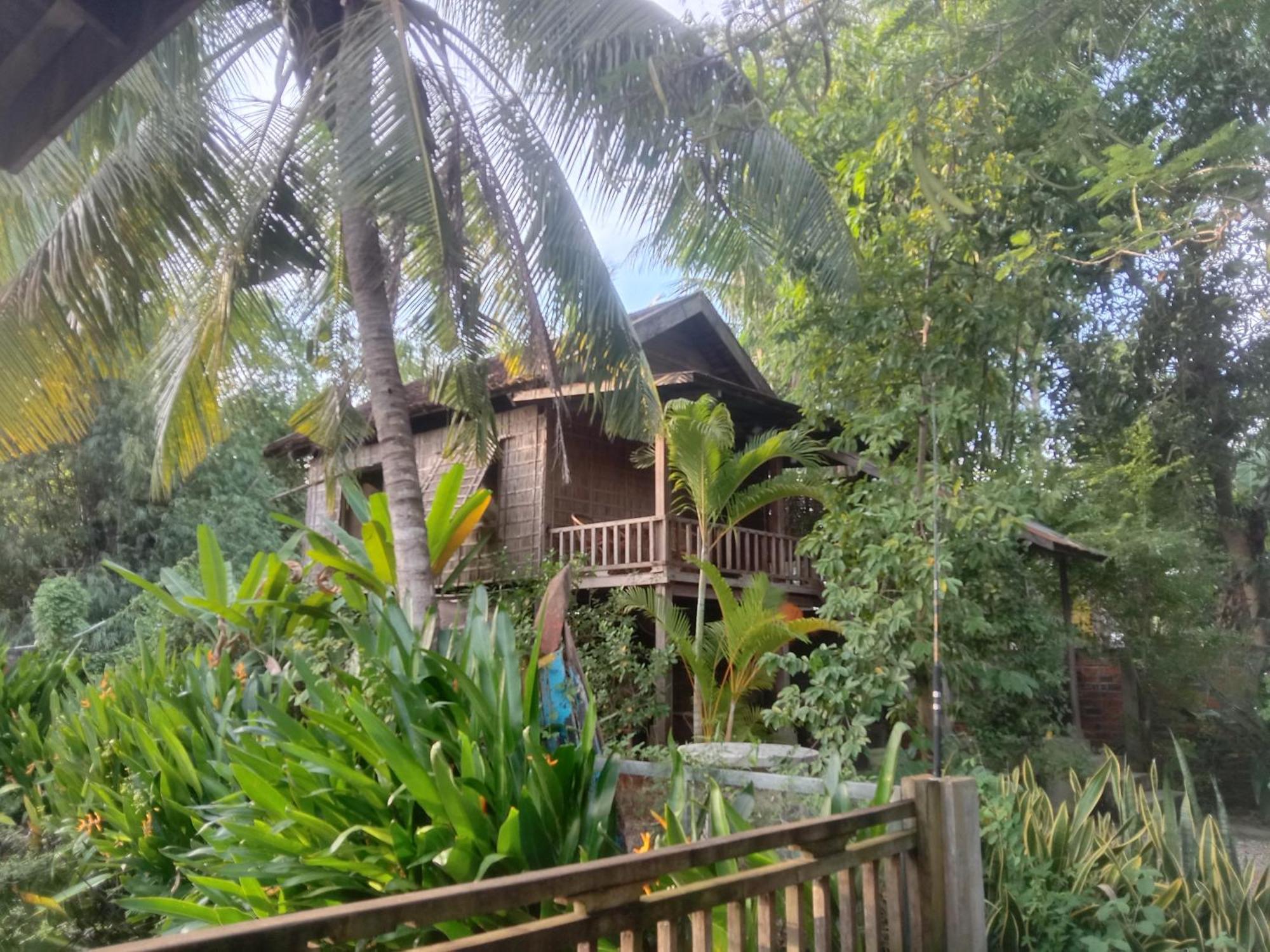 O'Hamok Family Homestay Battambang Extérieur photo